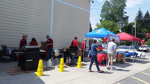 Grocery Store «Hannaford Supermarket», reviews and photos, 43 Round Lake Rd, Ballston Lake, NY 12019, USA