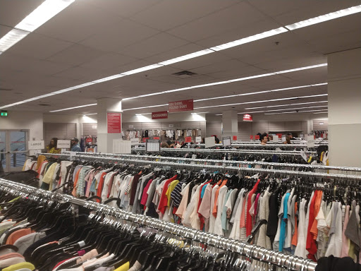 Department Store «Last Chance Clearance Store», reviews and photos, 1919 E Camelback Rd, Phoenix, AZ 85016, USA