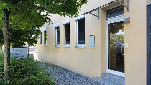 Kleintierpraxis Dr. med. Vet. Michaela Hönig unter Regensburg, 