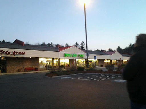 Dollar Store «Dollar Tree», reviews and photos, 440 Middlesex Rd, Tyngsborough, MA 01879, USA