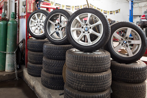 Tire Shop «Ashland Tire & Auto», reviews and photos, 3737 N Ashland Ave, Chicago, IL 60613, USA