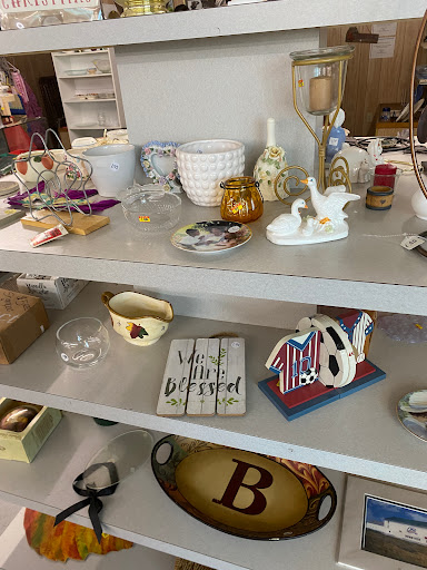 Thrift Store «Salvation Army Thrift Store», reviews and photos, 1014 8th St, Morgan City, LA 70380, USA