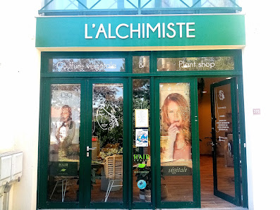 L'Alchimiste Coiffeur Barbier & Plant Shop 370 Rue Montgolfier, 07500 Guilherand-Granges, France