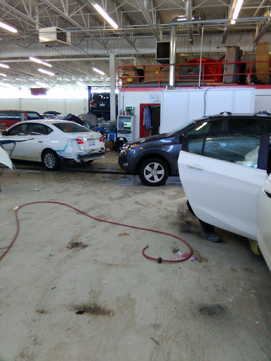 Auto Body Shop «Maaco Collision Repair & Auto Painting», reviews and photos, 6244 Cedar Ave S, Richfield, MN 55423, USA