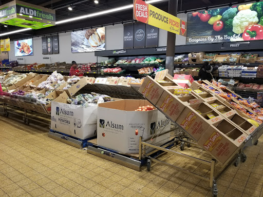 Supermarket «ALDI», reviews and photos, 74 W Rollins Rd, Round Lake, IL 60073, USA