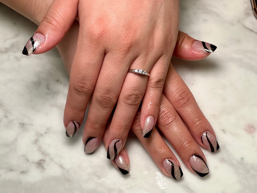 Vivian Nails East Wenatchee, WA 98802 Services and Reviews