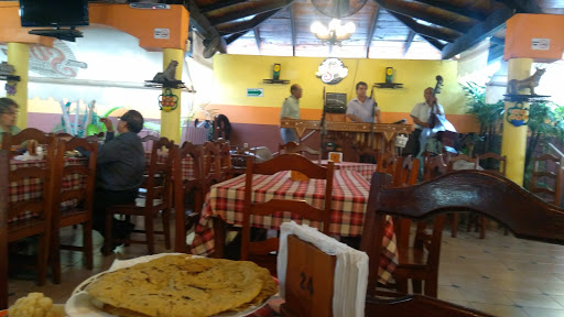 Restaurante Zúñiga's - Comida Regional.