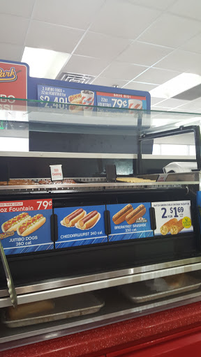 Convenience Store «Stripes», reviews and photos, 603 S Valley Mills Dr, Beverly Hills, TX 76711, USA