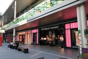 Victoria's Secret image