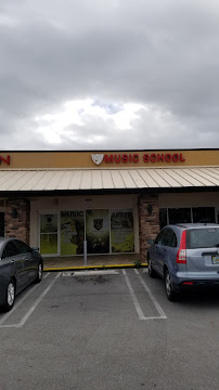Da's Music School - Photo 8 - Car repair in Miami Gardens, FL, Miami