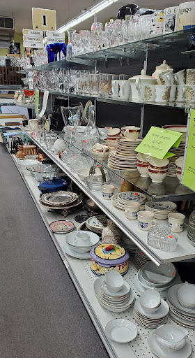 Thrift Store «Auburn Valley Humane Society Thrift Store», reviews and photos, 1123 E Main St, Auburn, WA 98002, USA