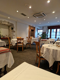 Atmosphère du Restaurant gastronomique Auberge du Cheval Blanc à Bayonne - n°6