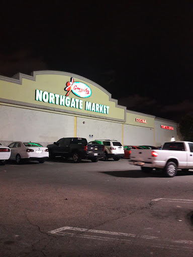 Grocery Store «Northgate Gonzalez Markets», reviews and photos, 10801 Prairie Ave, Inglewood, CA 90303, USA