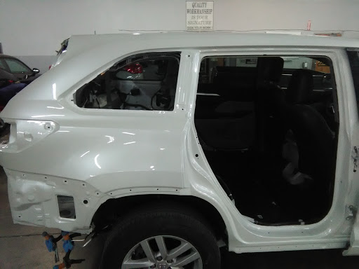 Auto Body Shop «Sun Collision Center», reviews and photos, 5401 FL-54, New Port Richey, FL 34652, USA