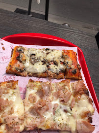Pizza du Pizzeria Pazzo pasta et pizza en ville à Paris - n°9