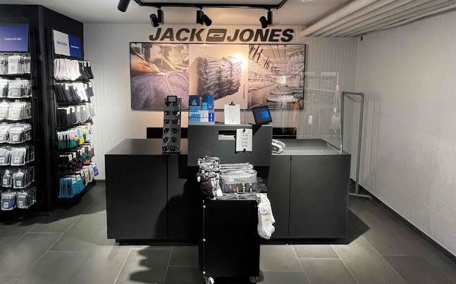 JACK & JONES - Aarau