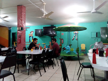 Teo Burger - Triunfo de La Rep. 400, Paraíso, 67140 Guadalupe, N.L., Mexico