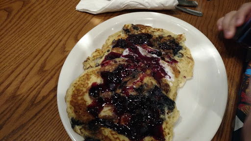 American Restaurant «Cracker Barrel Old Country Store», reviews and photos, 301 Exchange Way, Braselton, GA 30517, USA