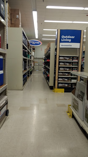 Sporting Goods Store «Academy Sports + Outdoors», reviews and photos, 7513 N Interstate Hwy 35, Austin, TX 78752, USA