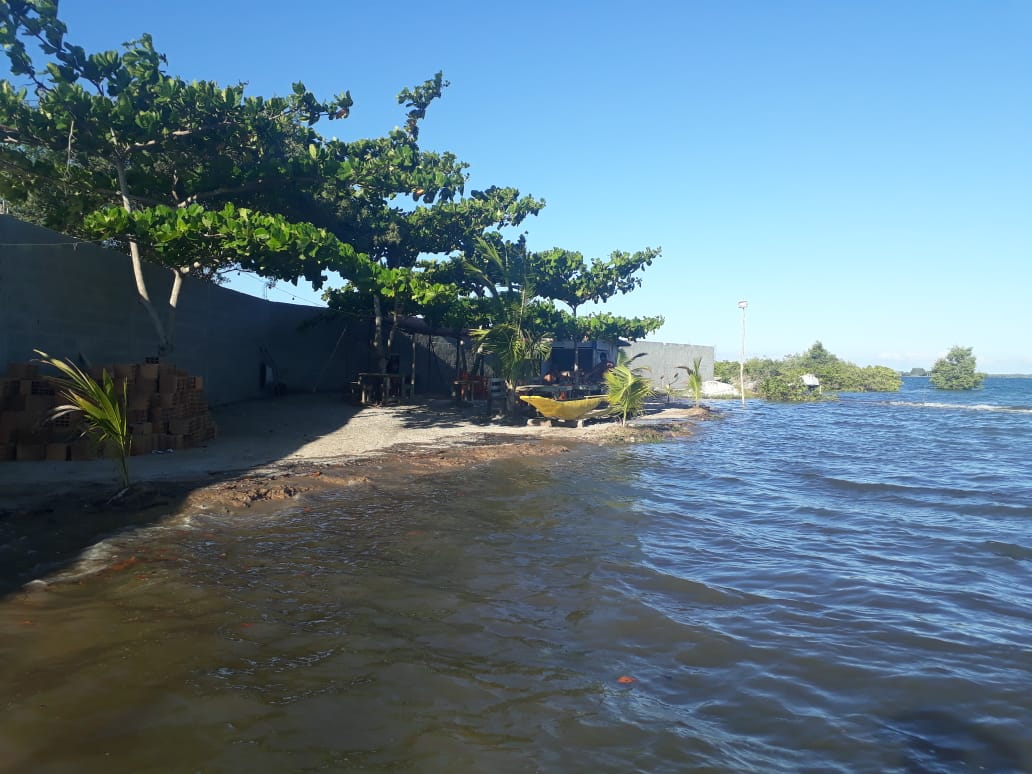 Fotografie cu Praia Do Poca - locul popular printre cunoscătorii de relaxare