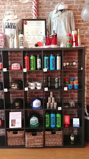 Wine Bar «Naked Winery McMinnville Tasting Room», reviews and photos, 211 NE 3rd St, McMinnville, OR 97128, USA