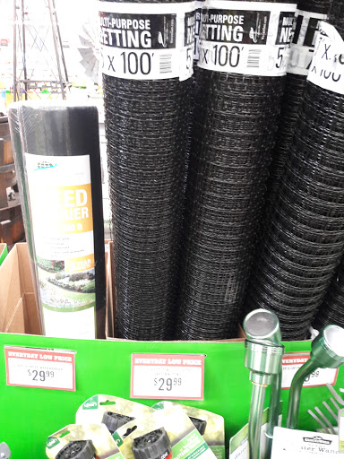 Home Improvement Store «Tractor Supply Co.», reviews and photos, 418 Napa Junction Rd, American Canyon, CA 94503, USA