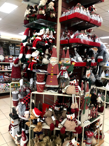 Home Goods Store «Christmas Tree Shops», reviews and photos, 28-34 Broadway, Lynnfield, MA 01940, USA