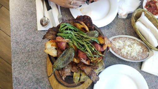 Restaurant «Mariscolandia», reviews and photos, 115 N McKinley St Ste 101, Corona, CA 92879, USA