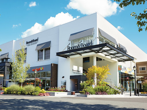 Room & Board, 2675 NE University Village St, Seattle, WA 98105, USA, 