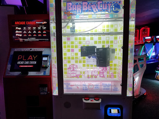 Bowling Alley «Brunswick Zone Glendale Heights», reviews and photos, 558 North Ave, Glendale Heights, IL 60139, USA