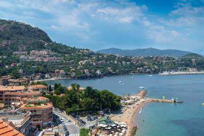 Agence immobilière IMMOCIAL TRANSACTIONS Théoule-sur-Mer à Théoule-sur-Mer