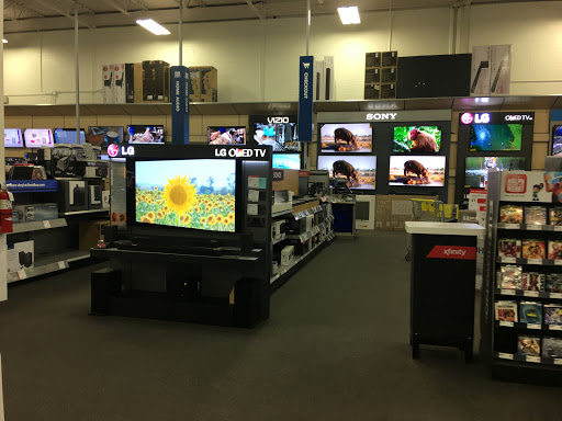 Electronics Store «Best Buy», reviews and photos, 16221 Ford Rd, Dearborn, MI 48126, USA