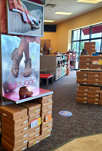 Shoe Store «Shoe Carnival», reviews and photos, 466 Pinnacle Pkwy, Bristol, TN 37620, USA