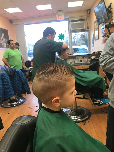 Barber Shop «Prestige Barber Shop», reviews and photos, 283 Merrick Rd, Rockville Centre, NY 11570, USA