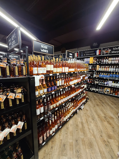 Liquor Store «Montgomery County», reviews and photos, 11301 Seven Locks Rd, Potomac, MD 20854, USA