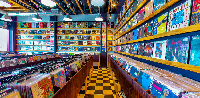 Comments and reviews of 11th Street Records