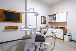 Dr Çetin Dental Clinic image