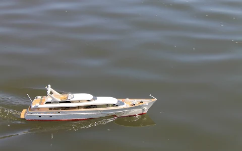 Cătușa Lake image