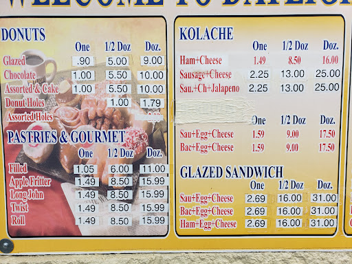 Donut Shop «Daylight Donuts», reviews and photos, 1105 Southview Ln #114, Tuscaloosa, AL 35405, USA