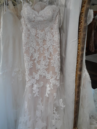 Bridal Shop «Sheryl Giles Bridal», reviews and photos, 100 W Pine St, Lodi, CA 95240, USA