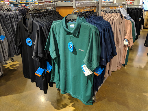 Clothing Store «Columbia Sportswear Outlet Store at Allen Premium Outlets», reviews and photos, 820 Stacy Rd #470, Allen, TX 75013, USA