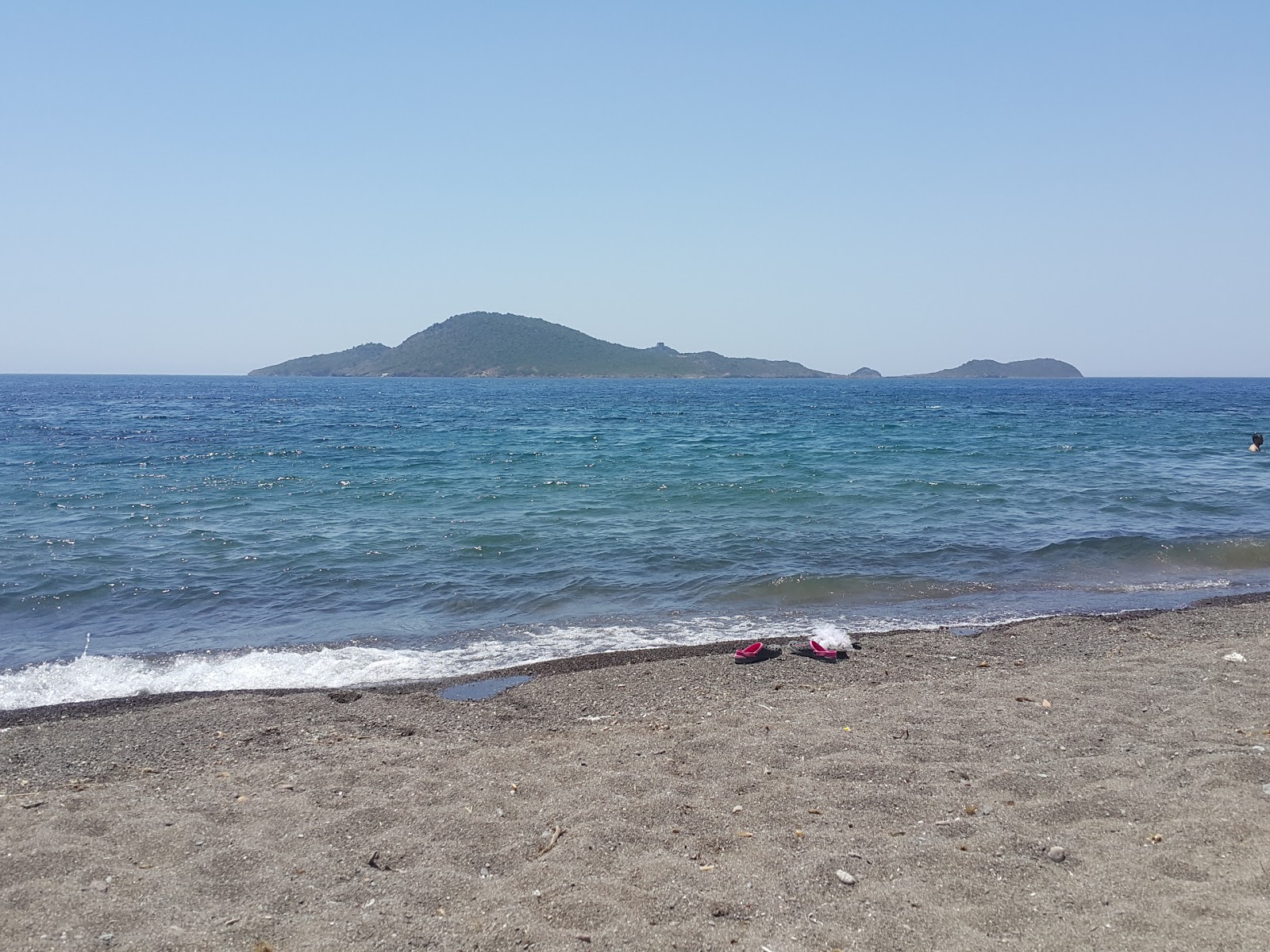Photo de Mavikum beach avec baie longue
