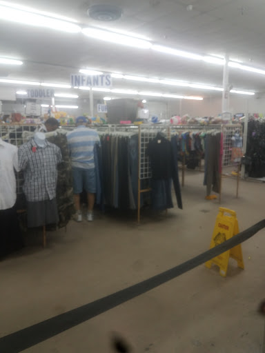 Thrift Store «Community Thrift Store», reviews and photos, 6015 Edgewater Dr, Orlando, FL 32810, USA
