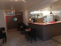 Atmosphère du Restauration rapide Restaurant chez dav' à Saint-Ambroix - n°4
