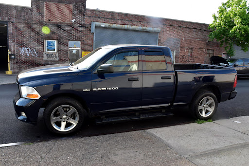 Used Car Dealer «Showroom Auto», reviews and photos, 42-08 35th Ave, Long Island City, NY 11101, USA