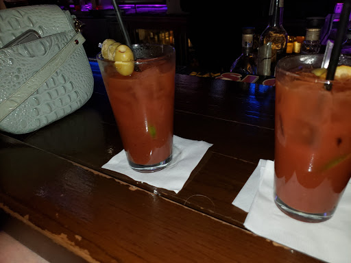 Sports Bar «Chasers Sports Bar & Grill - Pizza - Catering - Delivery - Slots», reviews and photos, 830 S Rand Rd, Lake Zurich, IL 60047, USA