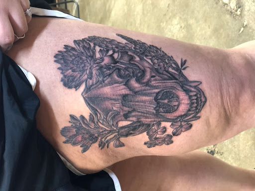 Tattoo Shop «All American Tattoo», reviews and photos, 1742 Center St NE #1748, Salem, OR 97301, USA