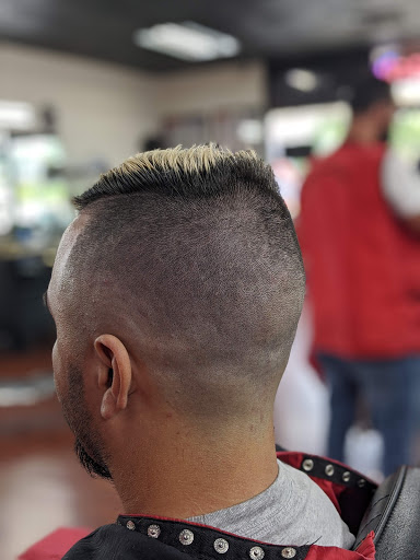 Barber Shop «EL GATO BARBER SHOP», reviews and photos, 3798 Buford Dr NE, Buford, GA 30518, USA