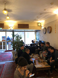 Atmosphère du Café Centre Culturel Franco-Iranien Pouya à Paris - n°7