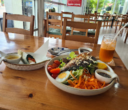 Grow Up Eatery & Farm photo